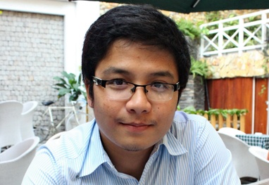 Gặp chàng trai 24 tuổi biết 8 ngoại ngữ